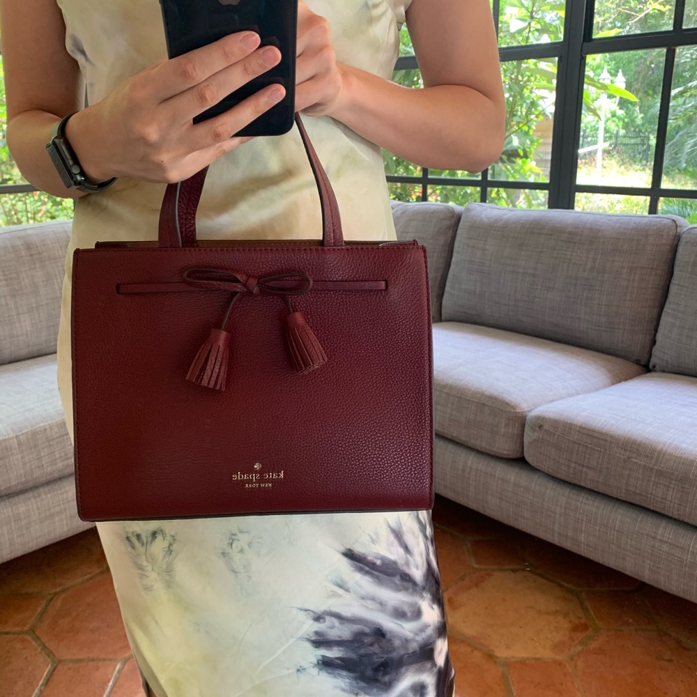 KATE SPADE SMALL SATCHEL CROSSBODY HAYES CHERRY - Picture 3 of 8